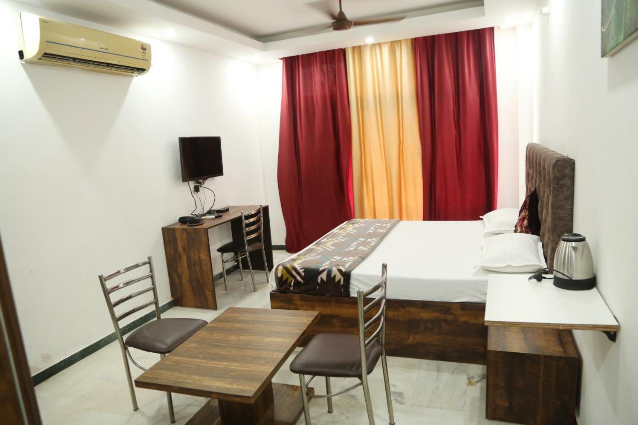 Shanti Residency Nueva Delhi Exterior foto