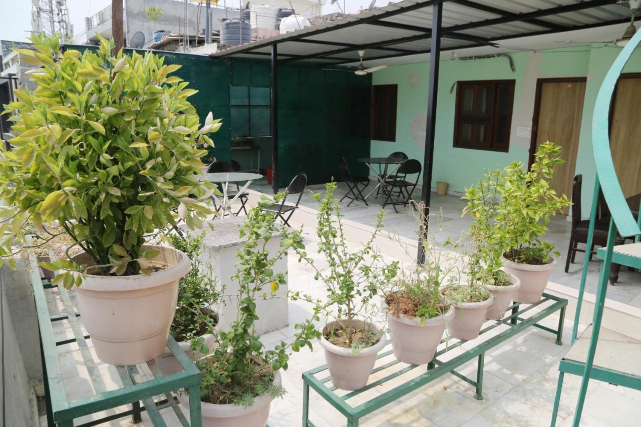 Shanti Residency Nueva Delhi Exterior foto